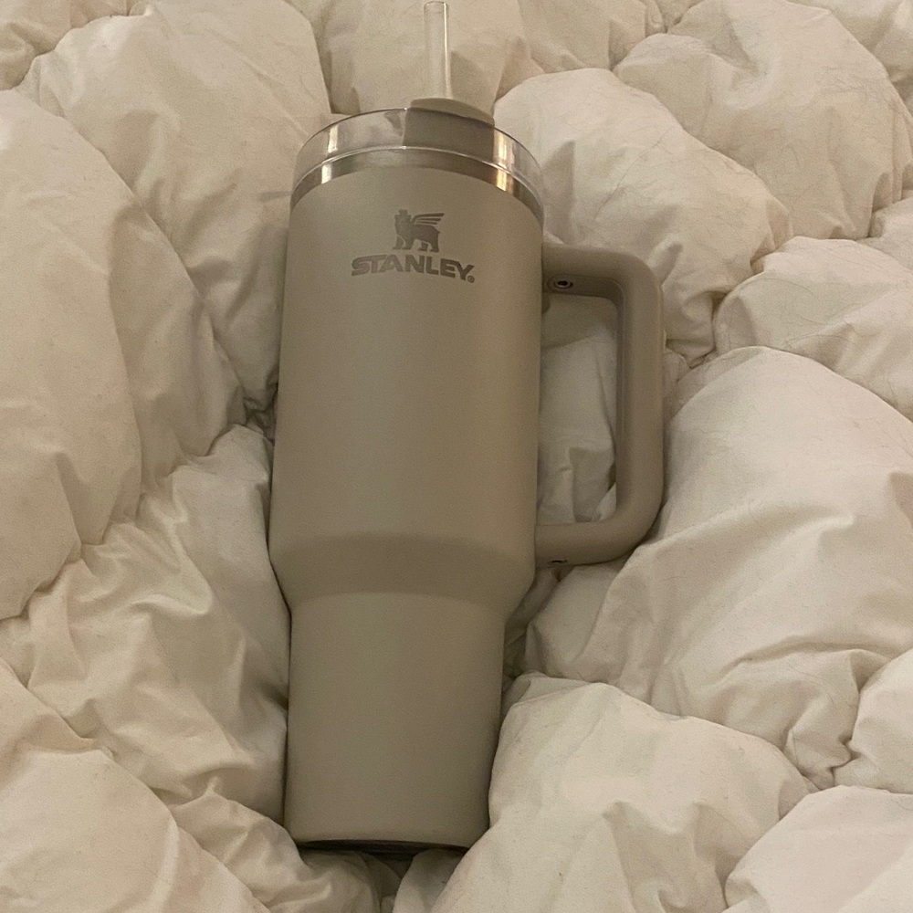 SOLD OUT Hearth and Hand by Magnolia x Stanley tumbler